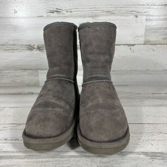 Ugg Women's Classic Suede Gray Winter Calf Boots Size 7 - Picture 4 of 8